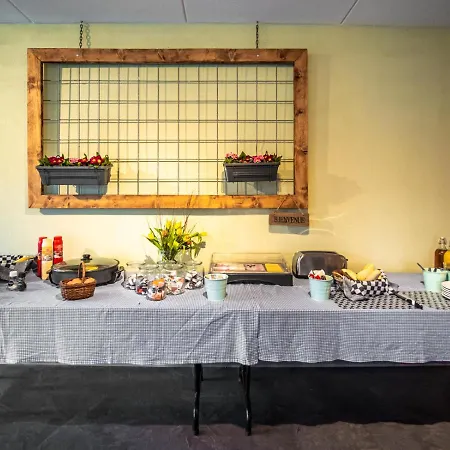 Bij De 3 Linden Bed & Breakfast 3*