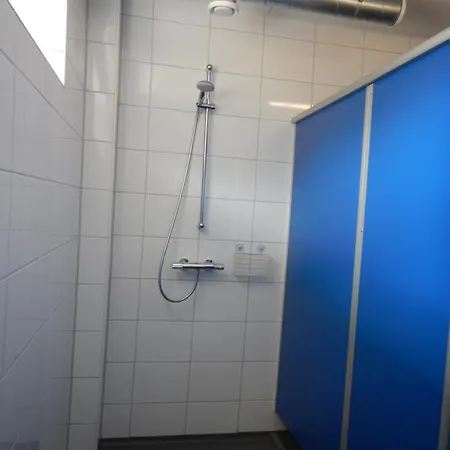 Bij De 3 Linden فندق مبيت وإفطار 3*