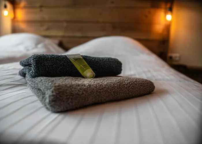 Bij De 3 Linden B&B 비첸